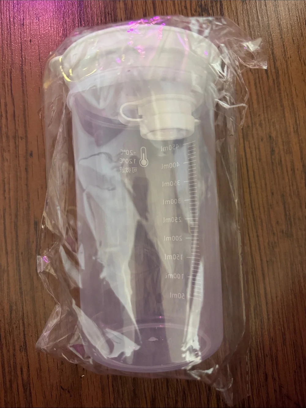 Clear Plastic Graduated Measuring Cup with White Lid - 50ml to 450ml C1.B.3L